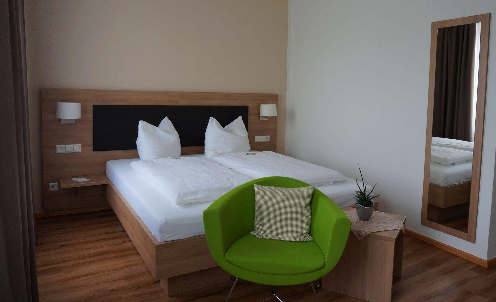 Flair Hotel Gruener Baum Donaueschingen Exterior photo